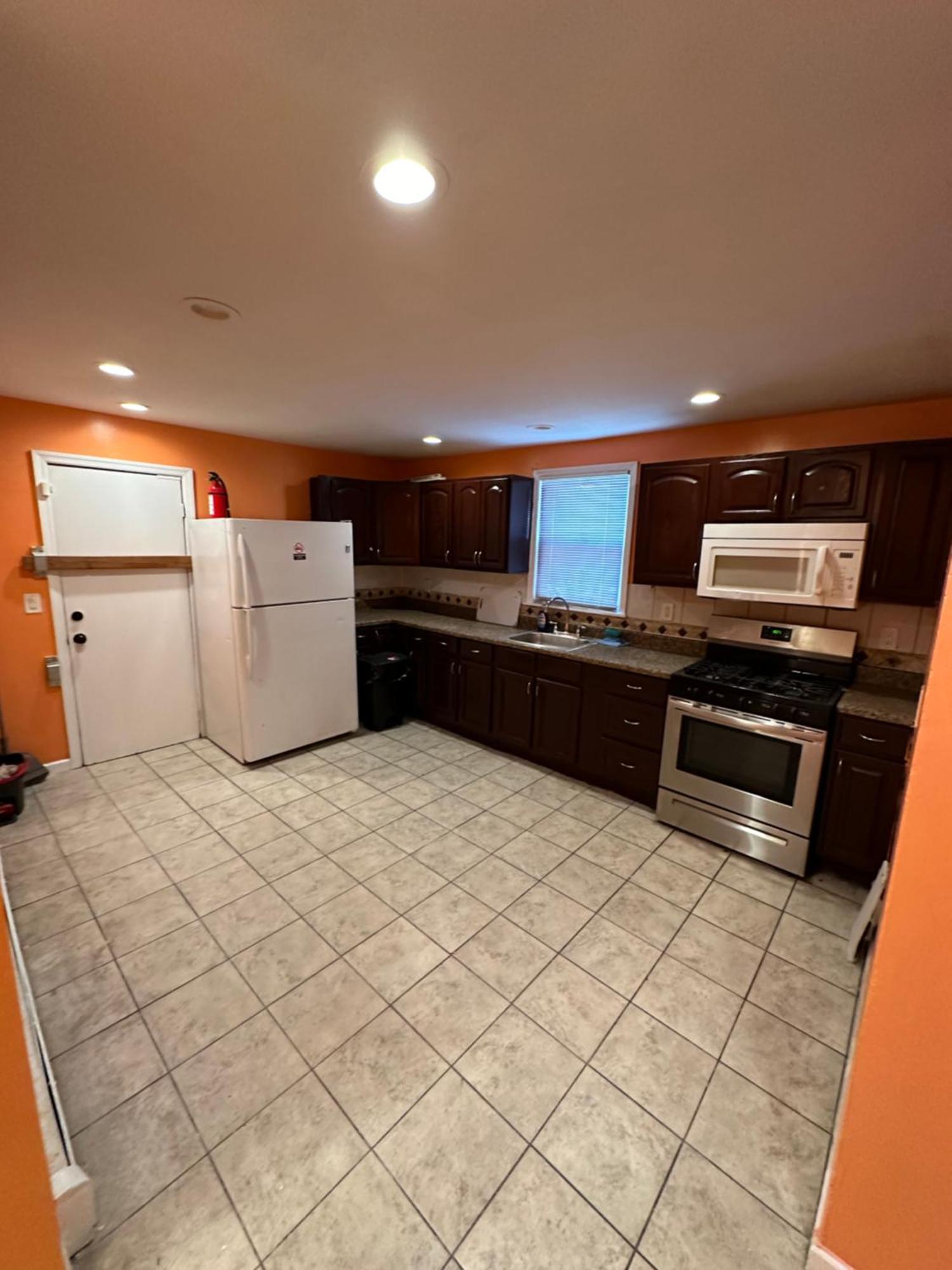 Fidelia Garnet Room, Queen Bed Minutes From Newark Liberty International Airport And Newark Penn Station Εξωτερικό φωτογραφία